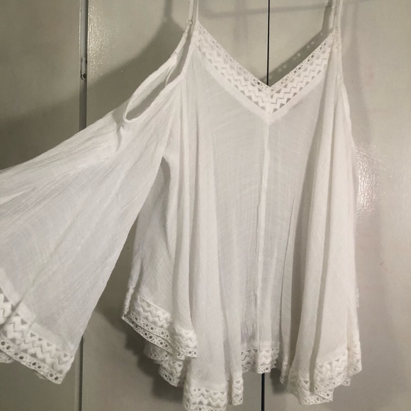 White Cold Shoulder Top with Stitching Detail - Picture 1 of 5